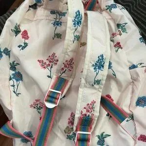 Cath Kidston | Bags | Cath Kidston Cream Floral Lightweight  display picture 2